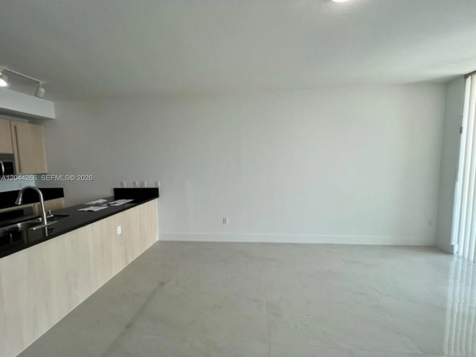 79 SW 12th St # 2905-S, Miami, FL 33130 photo 5