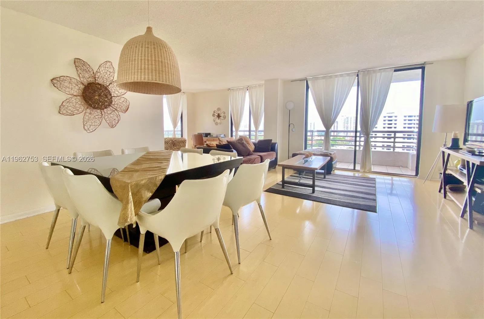 3300 NE 191st St # 1807, Aventura, FL 33180 photo 2