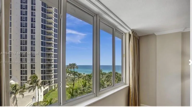 19201 Collins Ave # 422, Sunny Isles Beach, FL 33160 photo 2