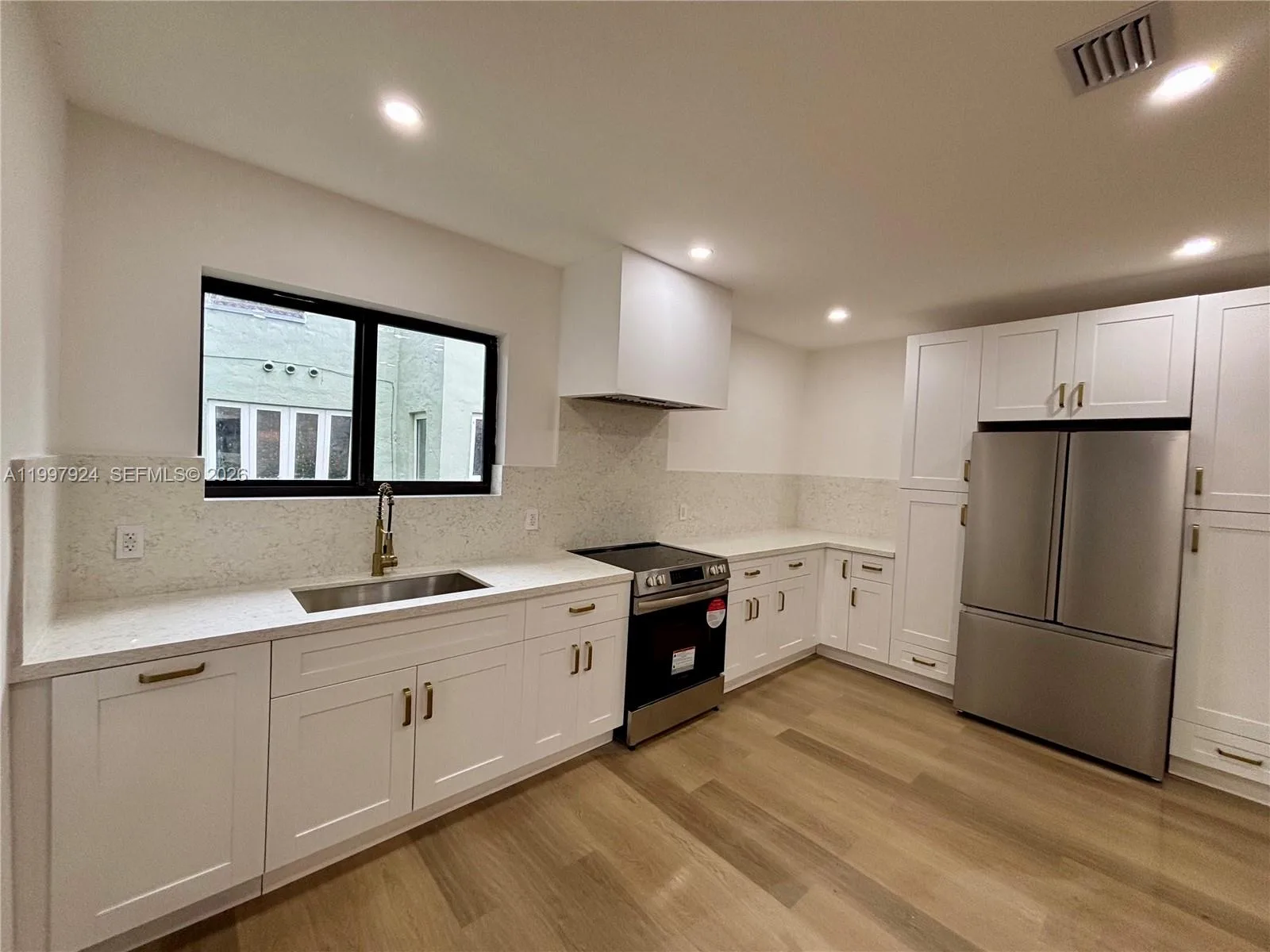 1231 Lisbon St, Coral Gables, FL 33134 photo 2