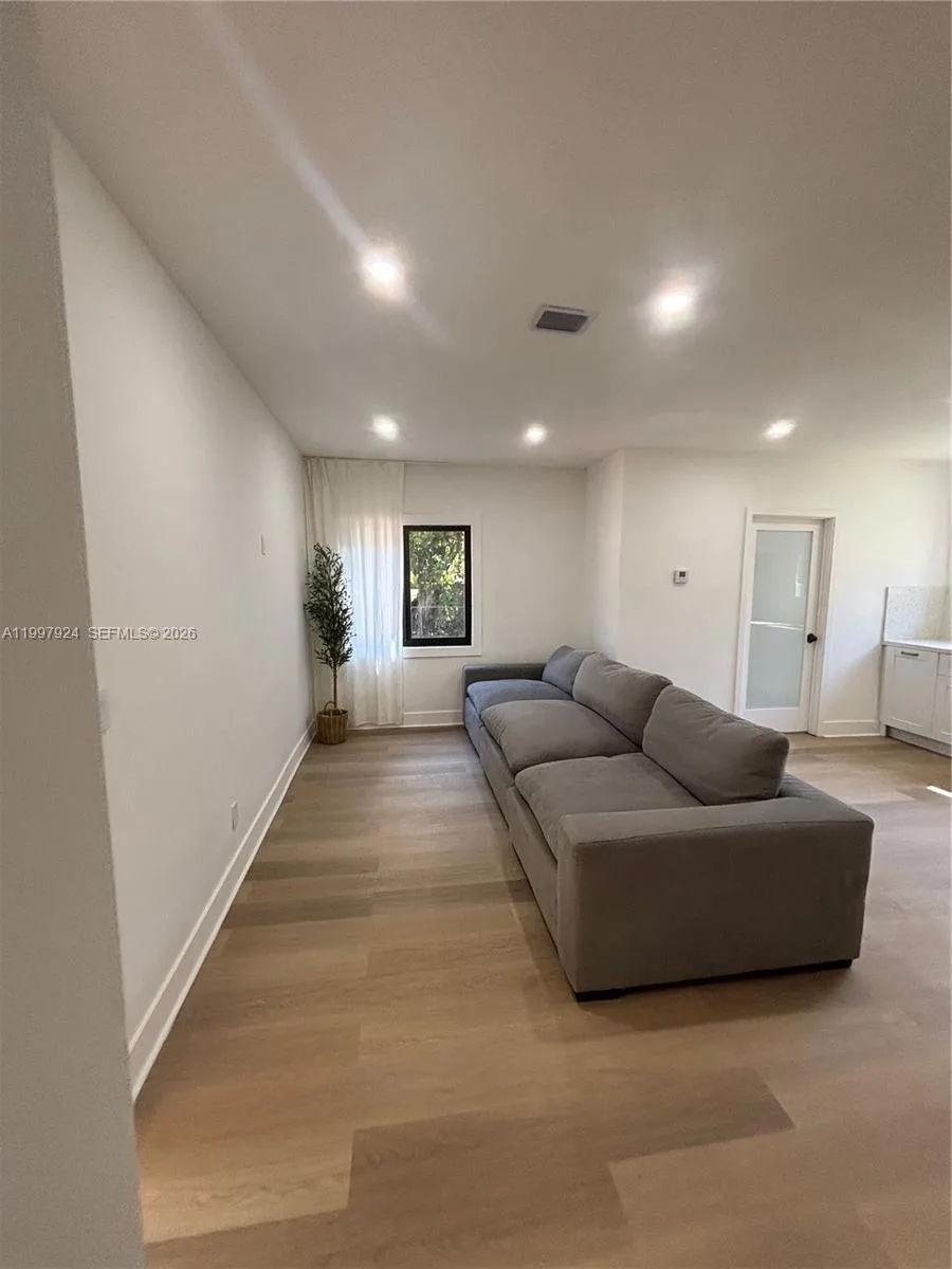1231 Lisbon St, Coral Gables, FL 33134 photo 4