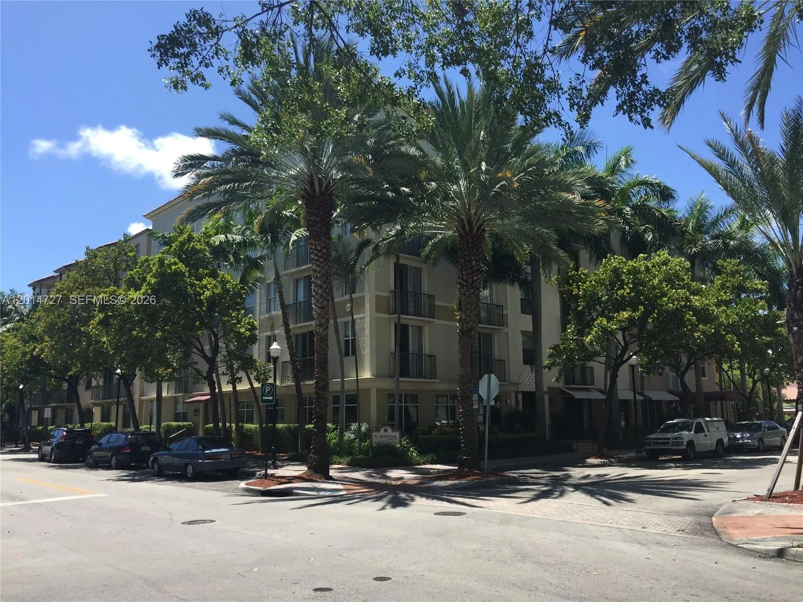 1900 Van Buren St # 214B, Hollywood, FL 33020