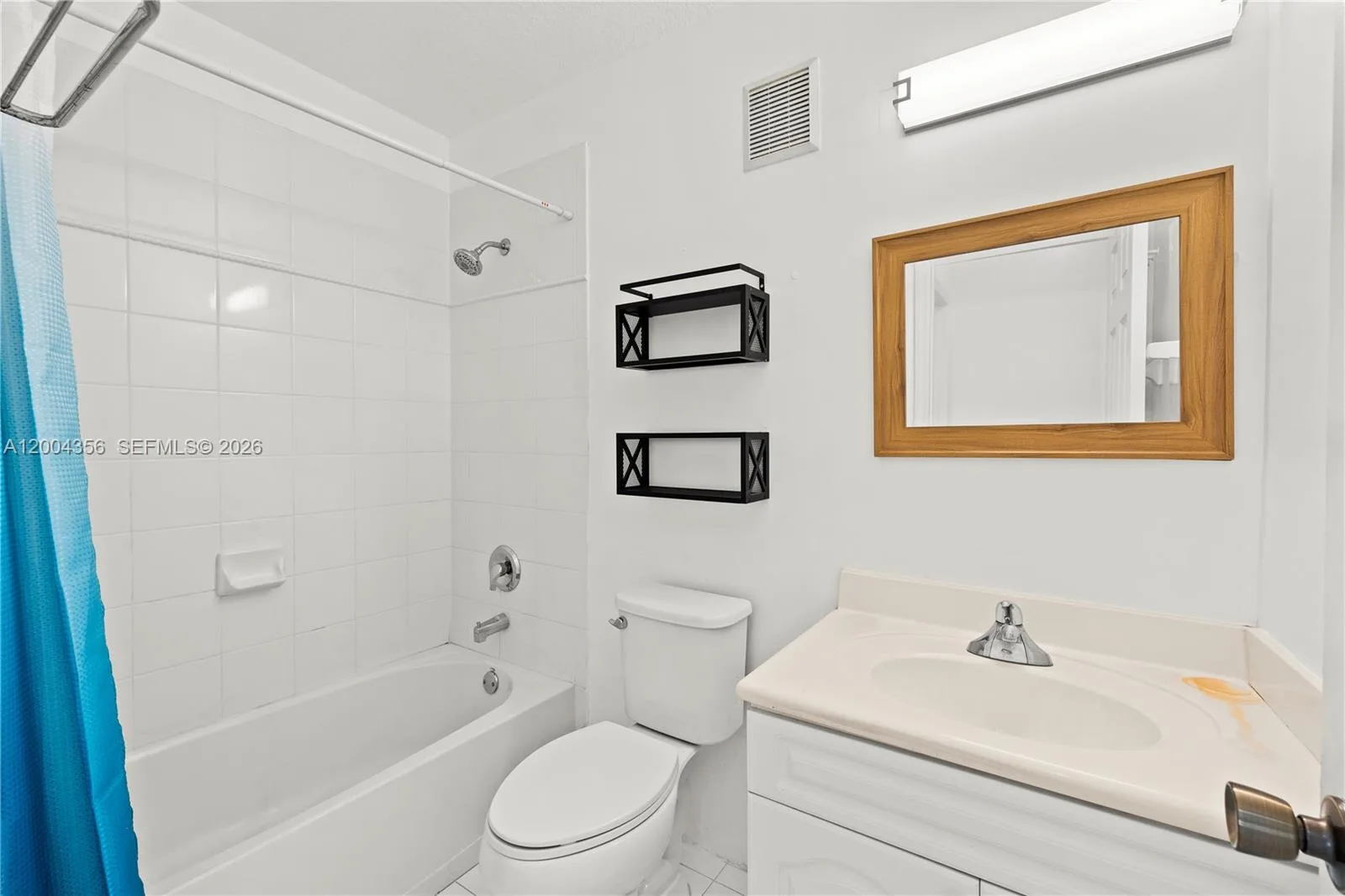631 NW 79th Ter # 204, Pembroke Pines, FL 33024 photo 11