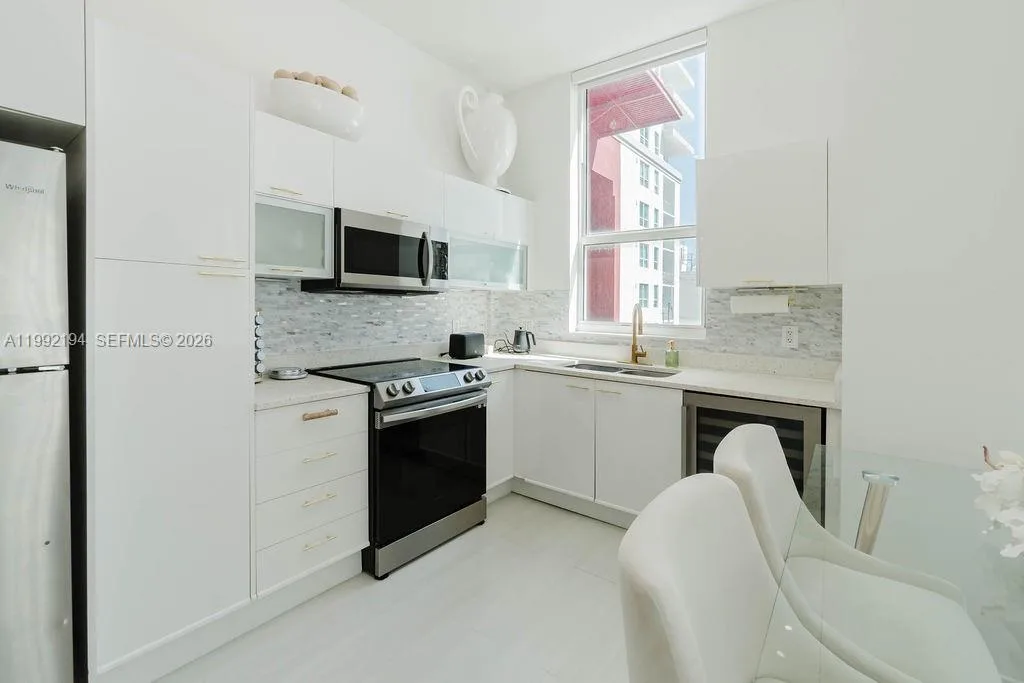 133 NE 2nd Ave # 512, Miami, FL 33132 photo 5