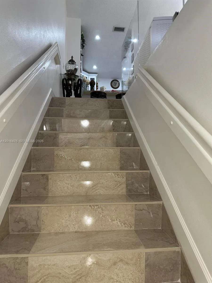 2485 W 76th St # 201, Hialeah, FL 33016 photo 2