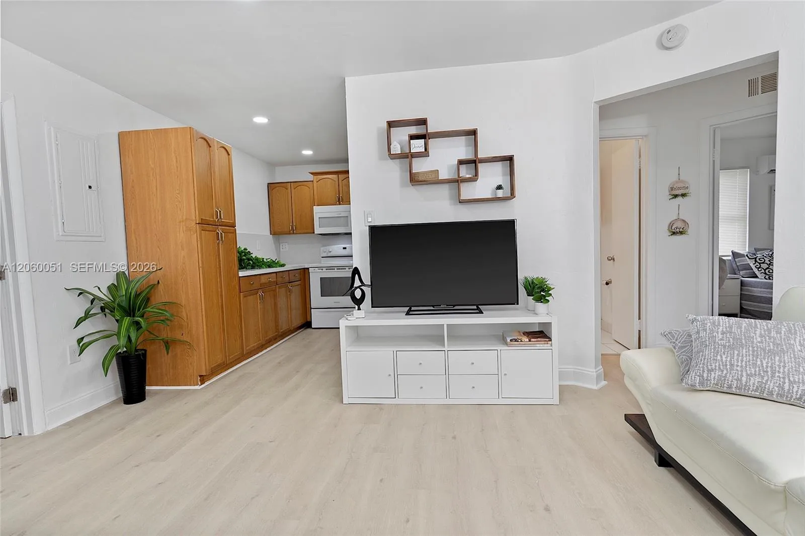 6103 Monroe St, Hollywood, FL 33023 photo 8