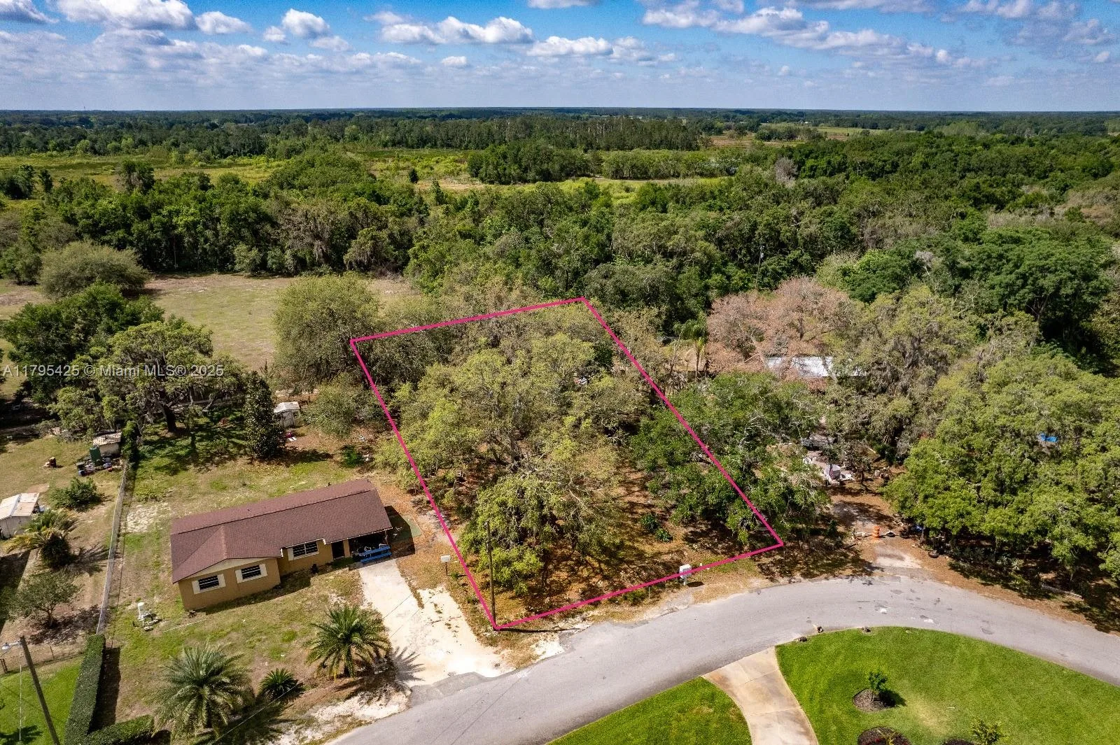 2230 MAXWELL AVE, Other City - In The State Of Florida, FL GROVELAND