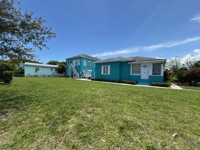 700 Talladega Street, West Palm Beach, FL 33405
