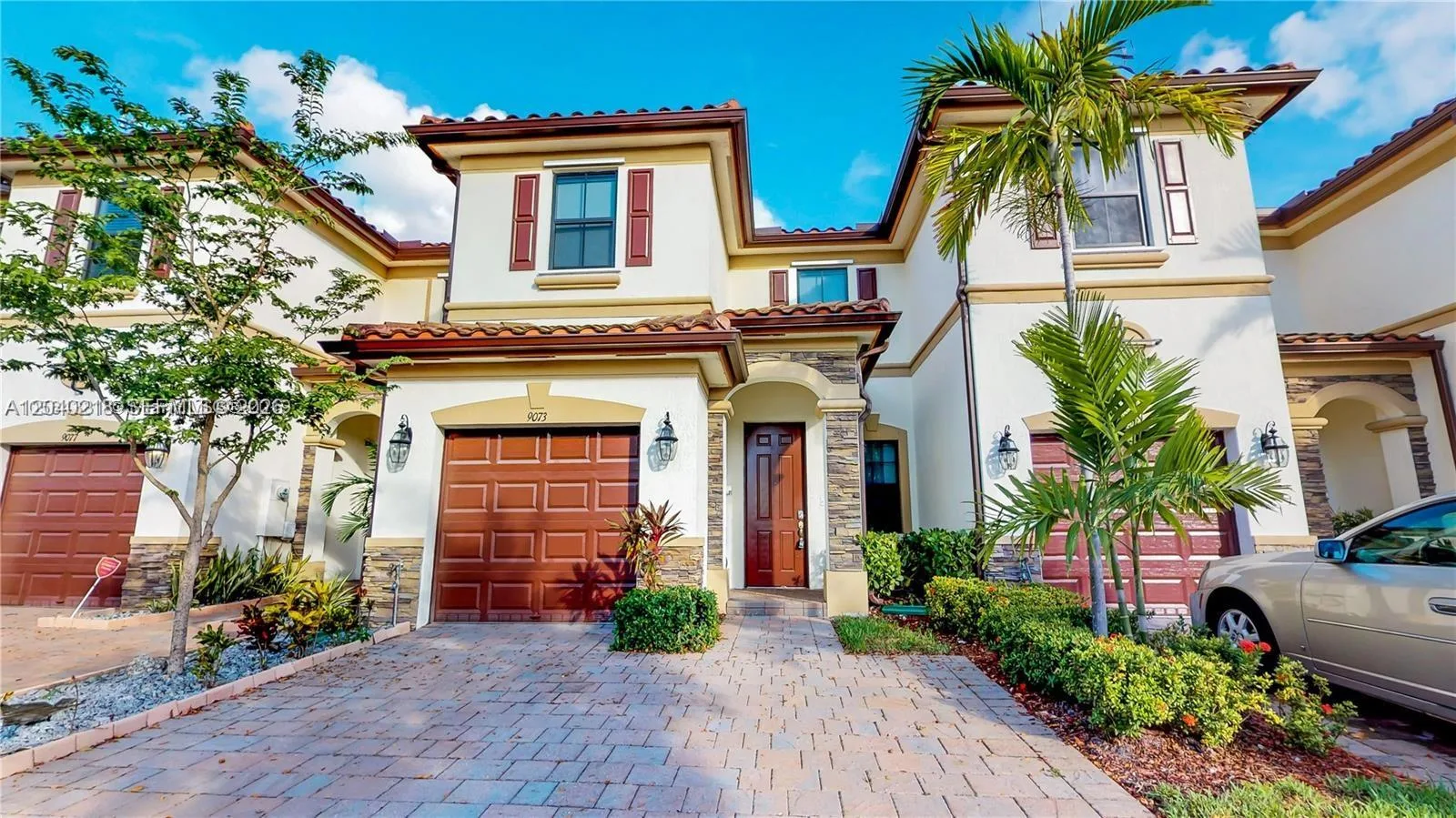 9073 W 33rd Ave, Hialeah, FL 33018
