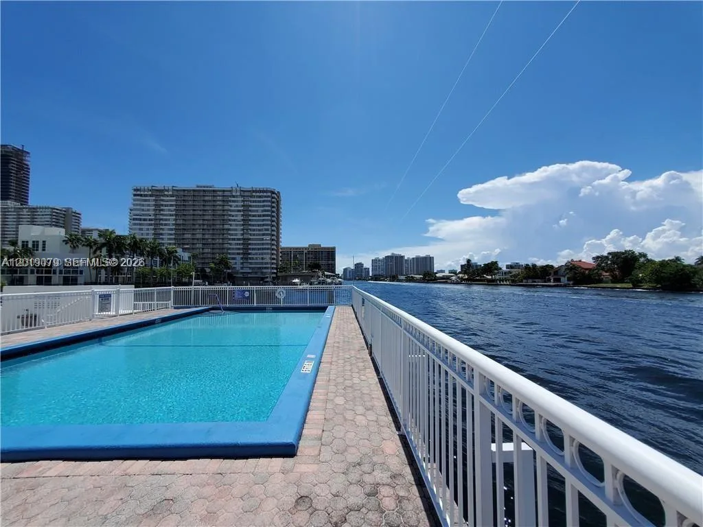 1913 S Ocean Dr # 212, Hallandale Beach, FL 33009 photo 8