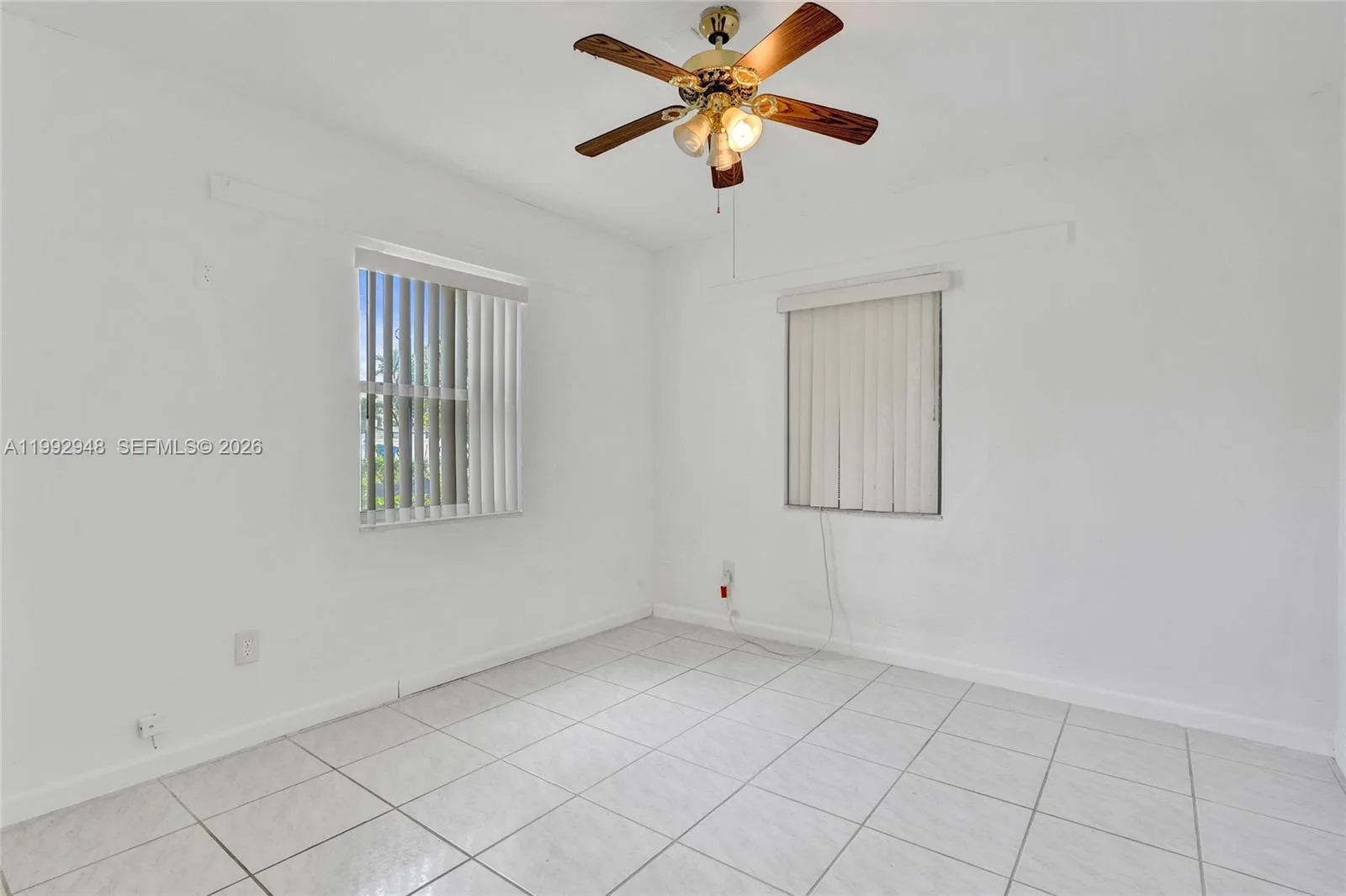 724 NW 6th St, Hallandale Beach, FL 33009 photo 13