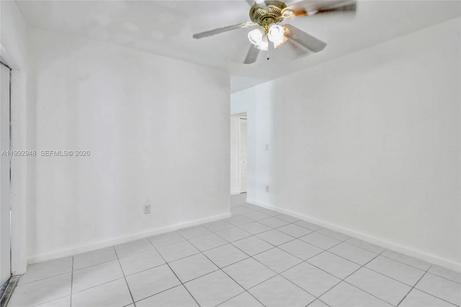 724 NW 6th St, Hallandale Beach, FL 33009 photo 8