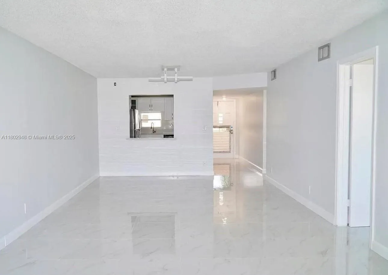 691 S Hollybrook Dr # 208, Pembroke Pines, FL 33025