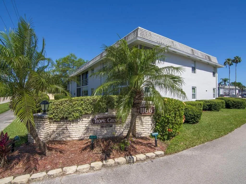 1166 6th Avenue # B7, Vero Beach, FL 32960