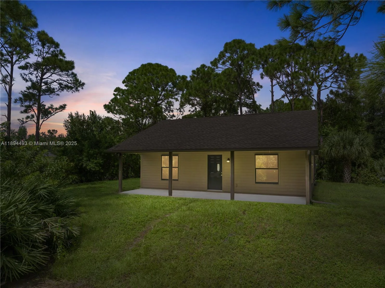 8146 96th Ct, Vero Beach, FL 32967