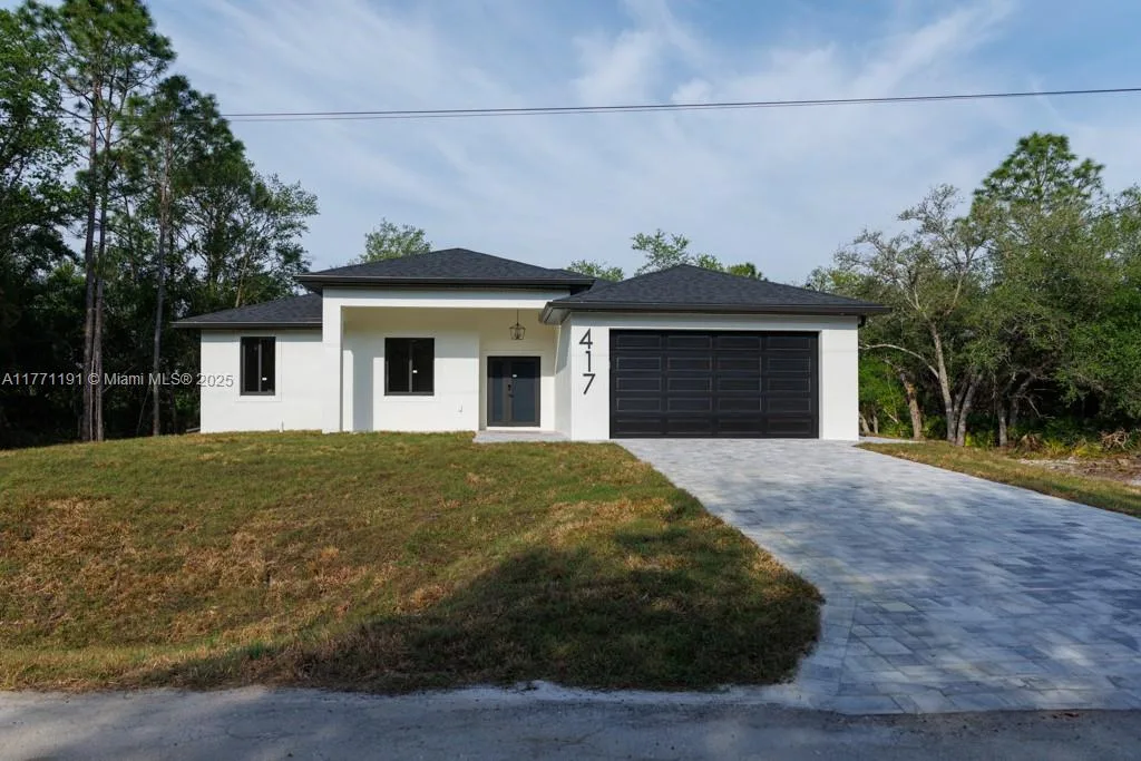 417 Cleveland Ave, Lehigh Acres, FL 33972 photo 2