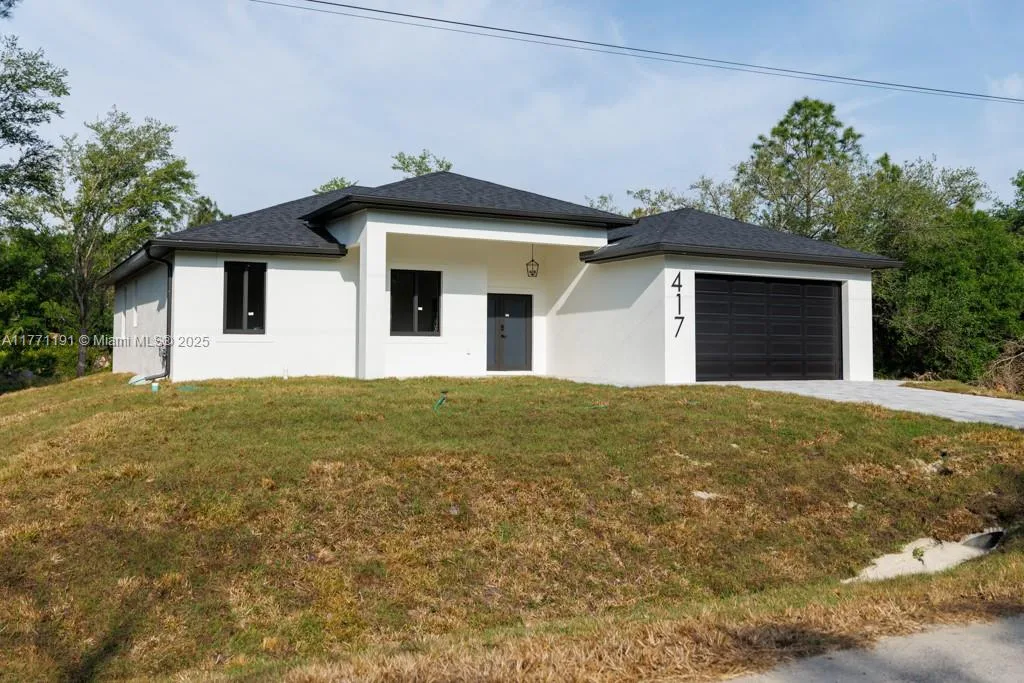 417 Cleveland Ave, Lehigh Acres, FL 33972 photo 3