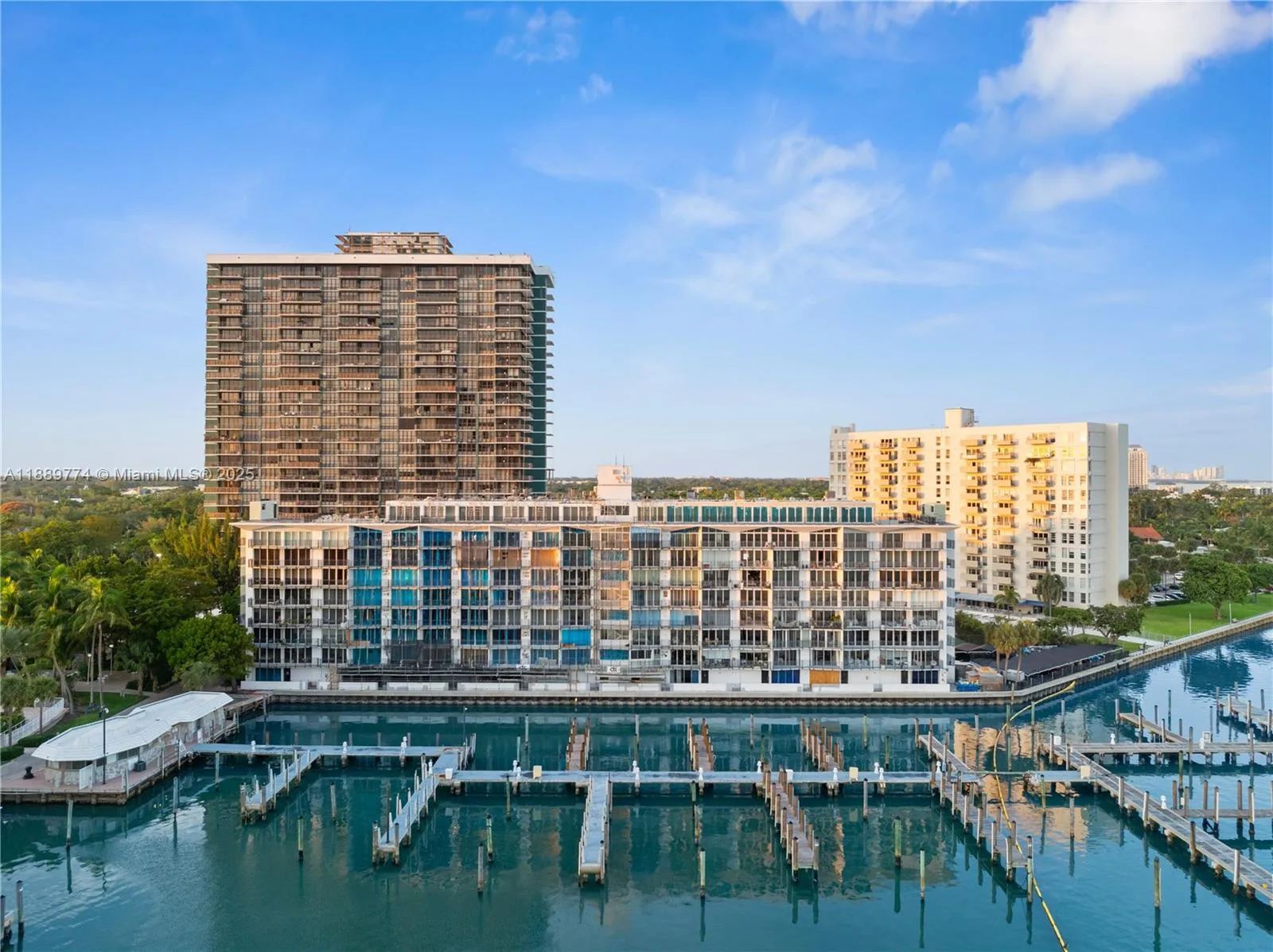 770 NE 69th St # 2H, Miami, FL 33138 photo 4