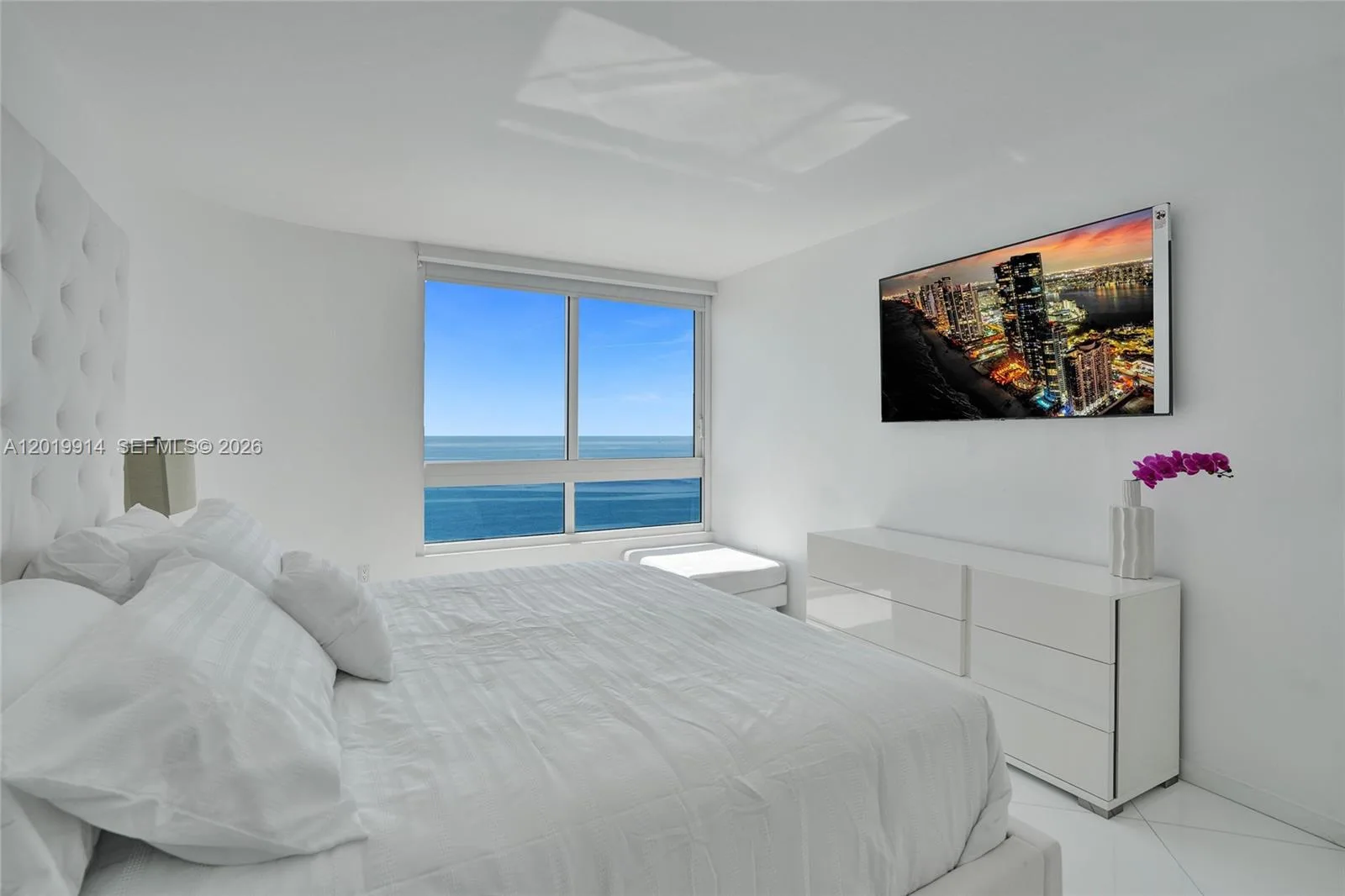 6365 Collins Ave # 2403, Miami Beach, FL 33141 photo 12