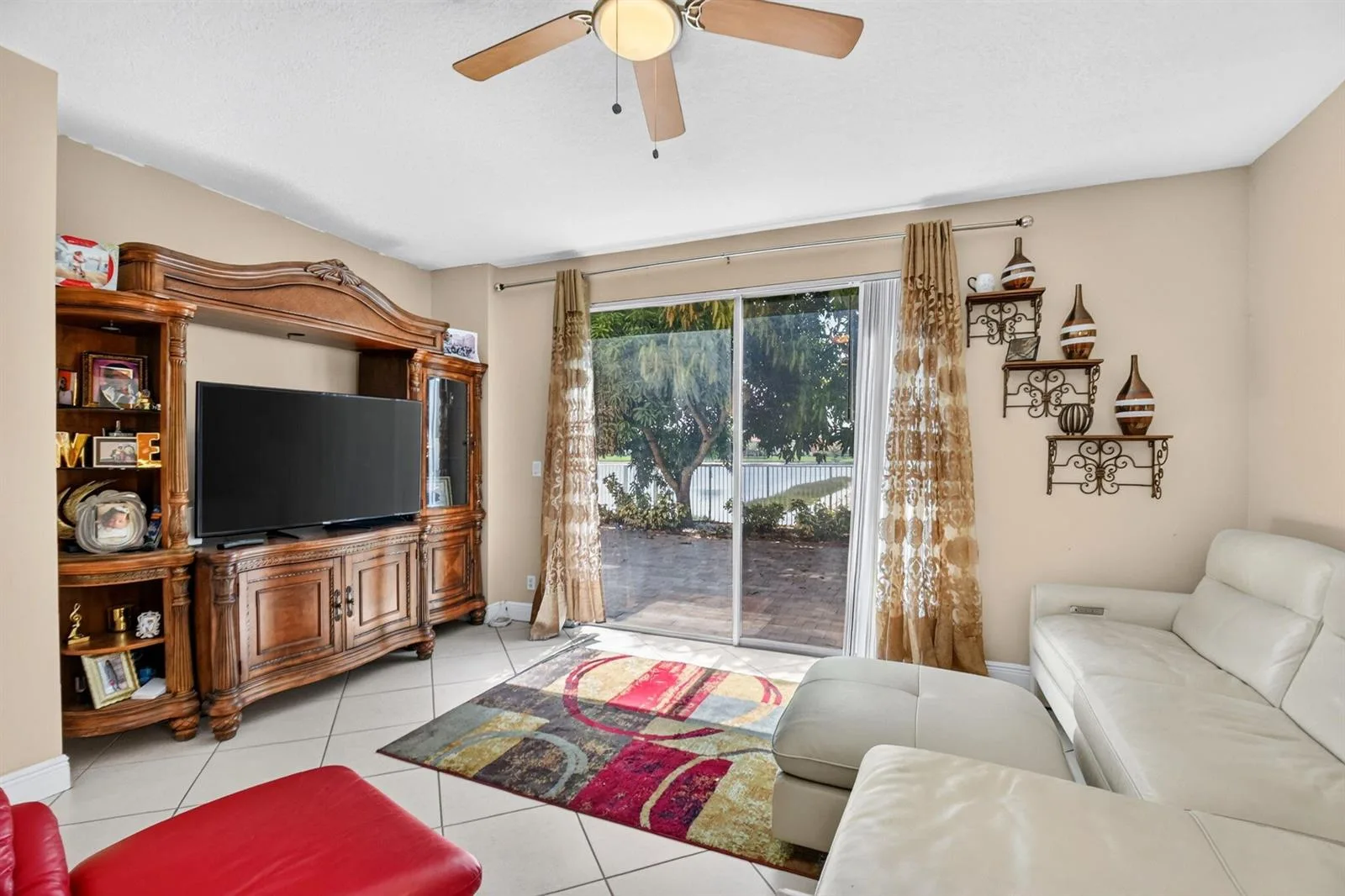 809 Triana Street, West Palm Beach, FL 33413 photo 10