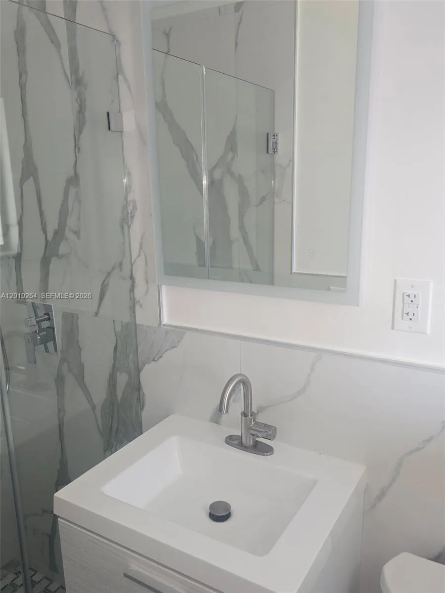 3300 SE 6th St # 2, Pompano Beach, FL 33062 photo 5