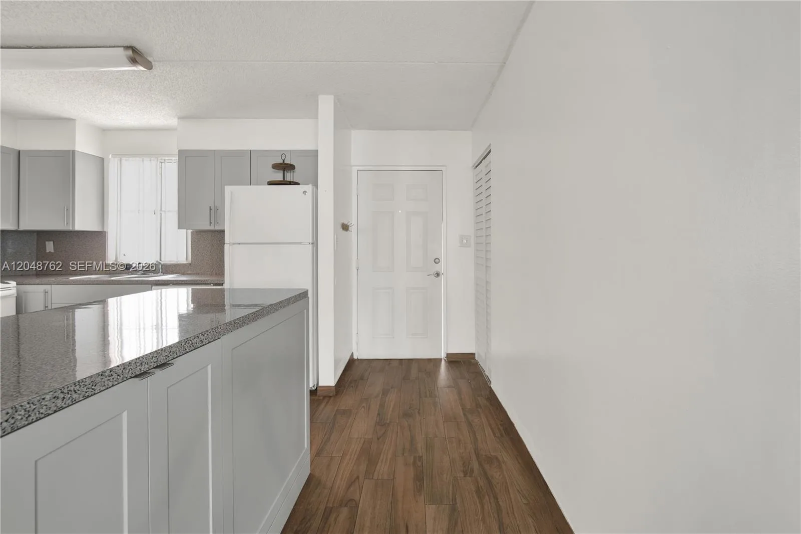 6195 NW 186th St # 113, Hialeah, FL 33015