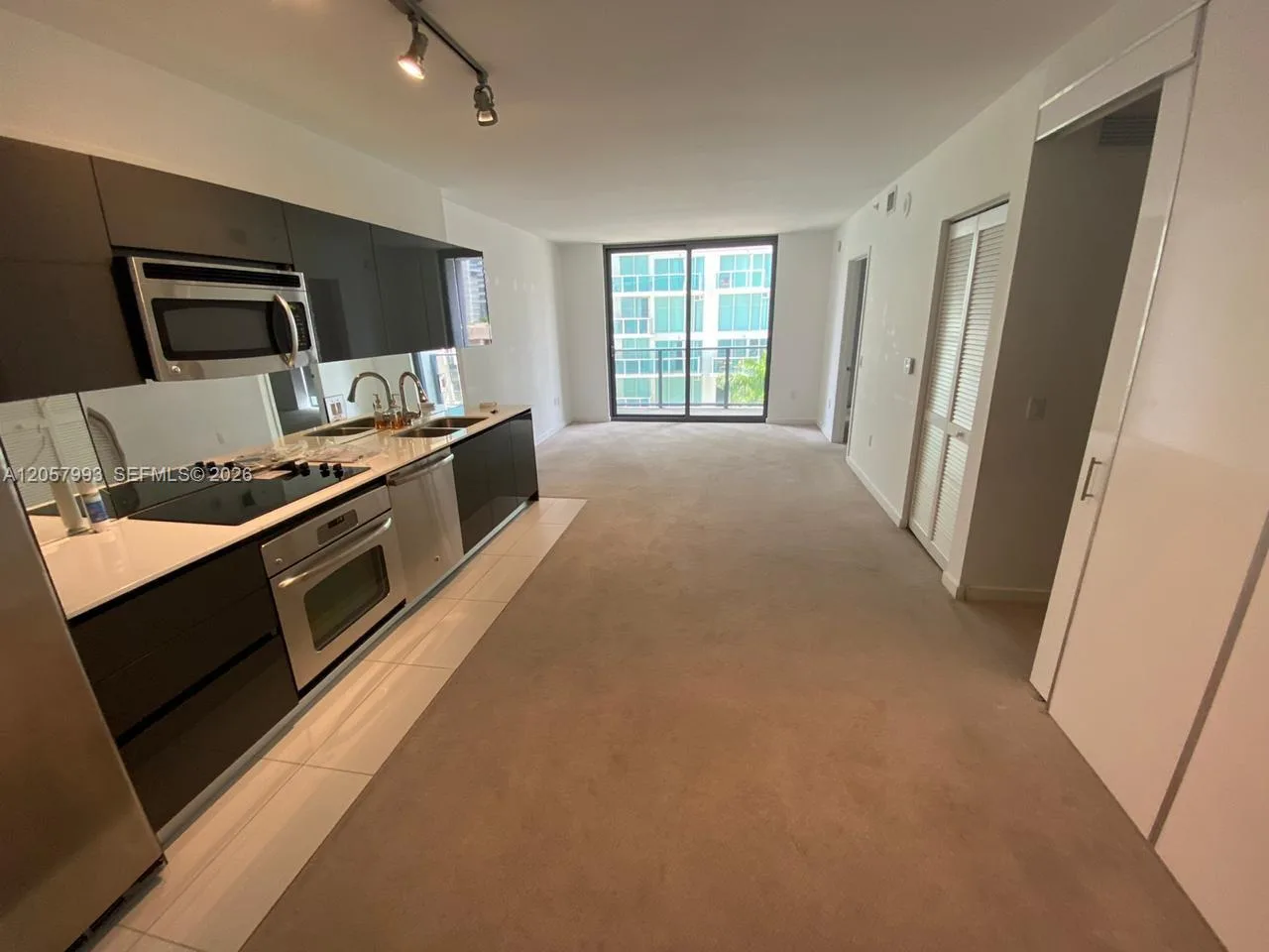 31 SE 6 street # 706, Miami, FL 33131