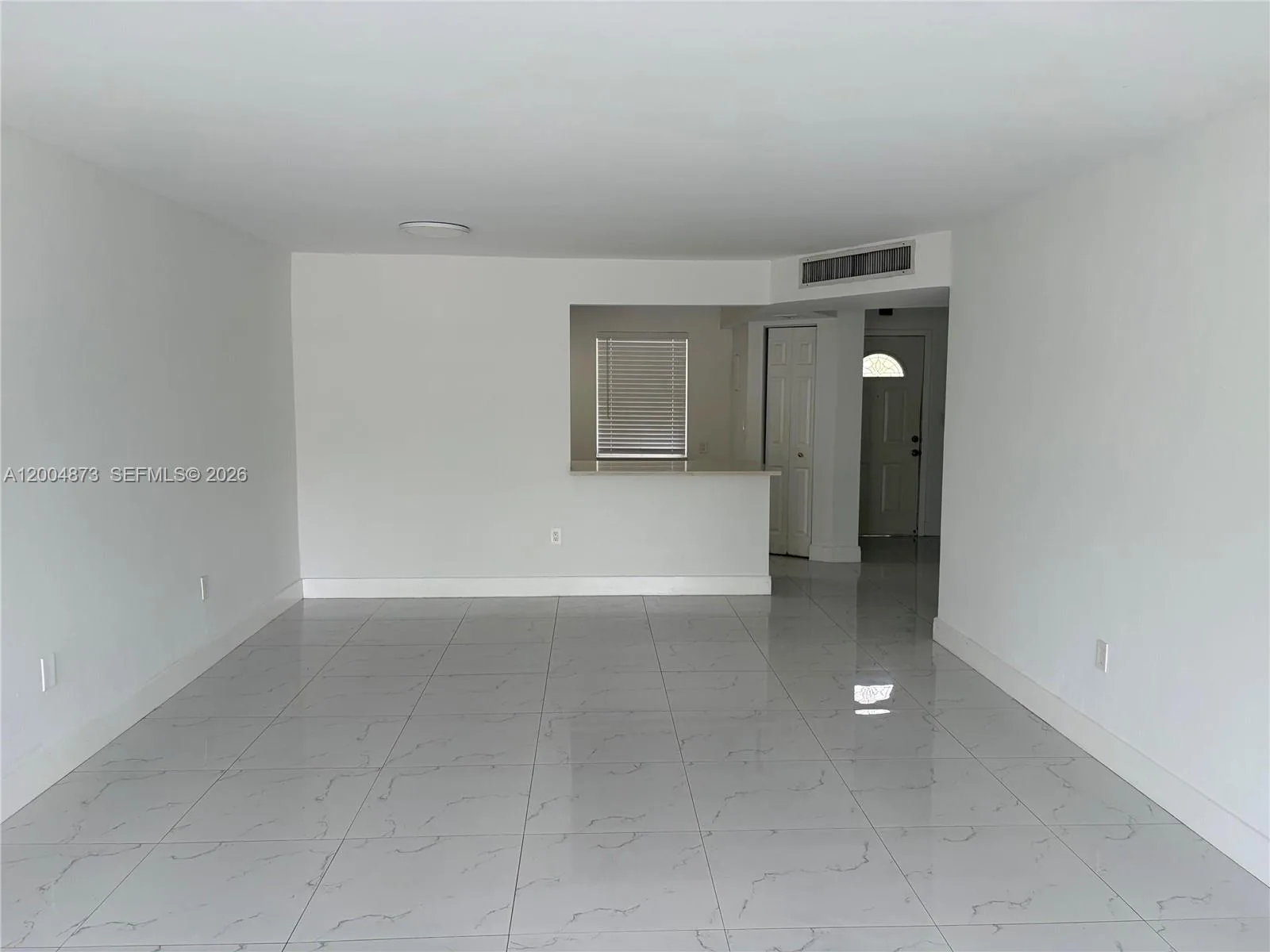 1401 NE 191st St # D201, Miami, FL 33179 photo 3