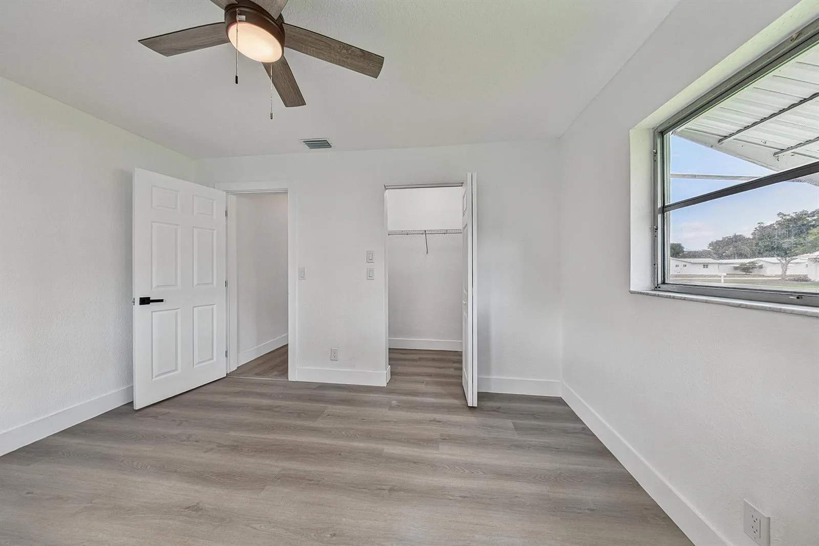 1190 NW 90TH Avenue, Plantation, FL 33322 photo 12