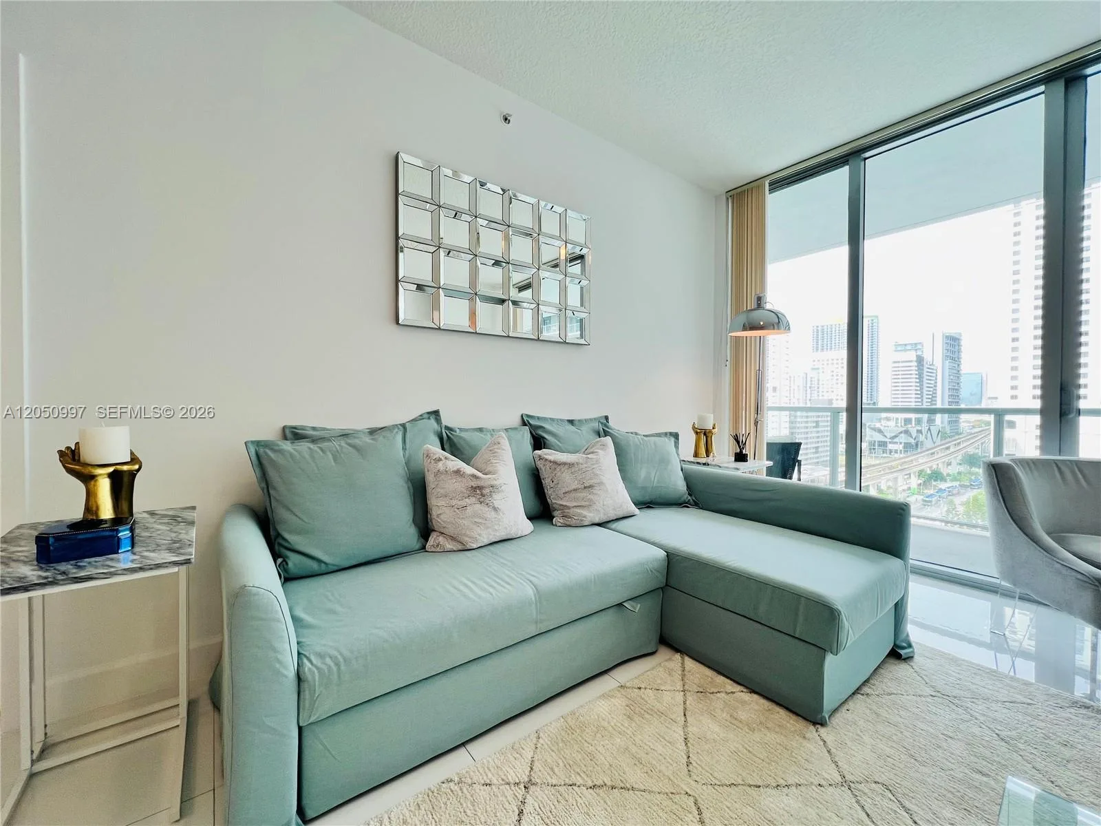 79 SW 12th St # 1510-S, Miami, FL 33130 photo 5