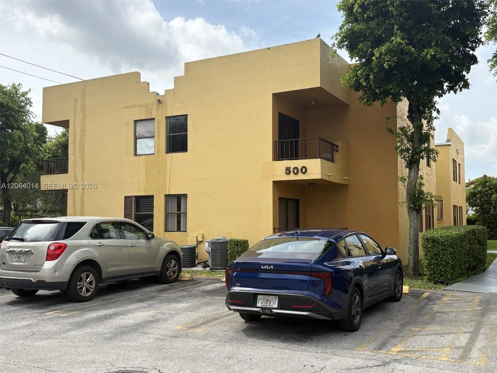 500 NW 114th Ave # 101, Sweetwater, FL 33172