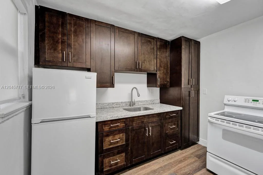 1225 Alton Rd, Miami Beach, FL 33139 photo 10