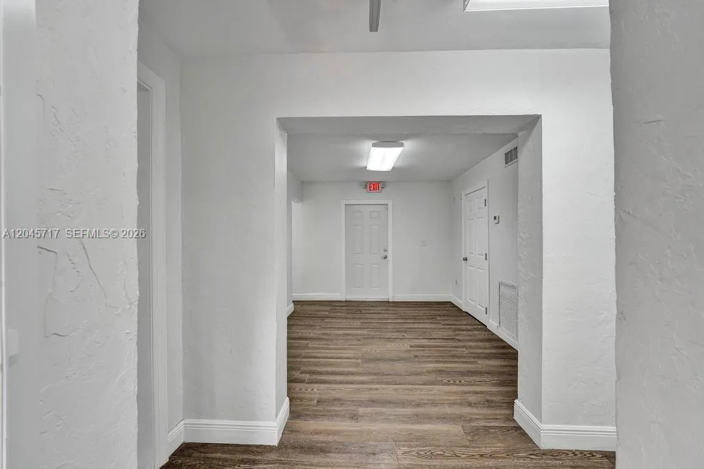 1225 Alton Rd, Miami Beach, FL 33139 photo 5
