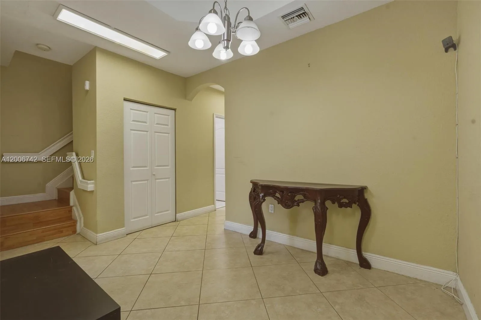 16613 NW 71st Ave, Miami Lakes, FL 33014 photo 2
