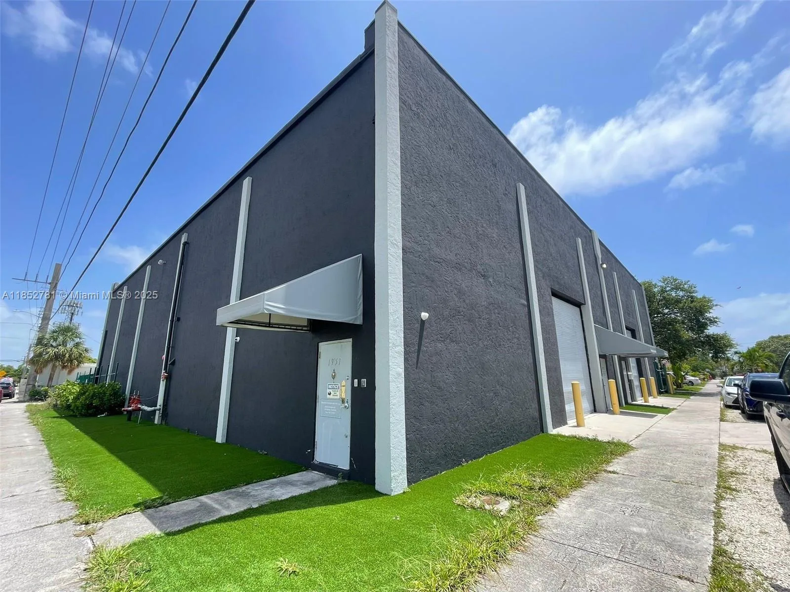 1951 Grant St, Hollywood, FL 33020 photo 2