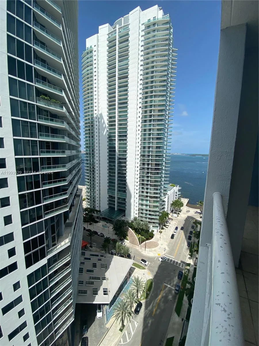 170 SE 14th St # 2208, Miami, FL 33131 photo 9