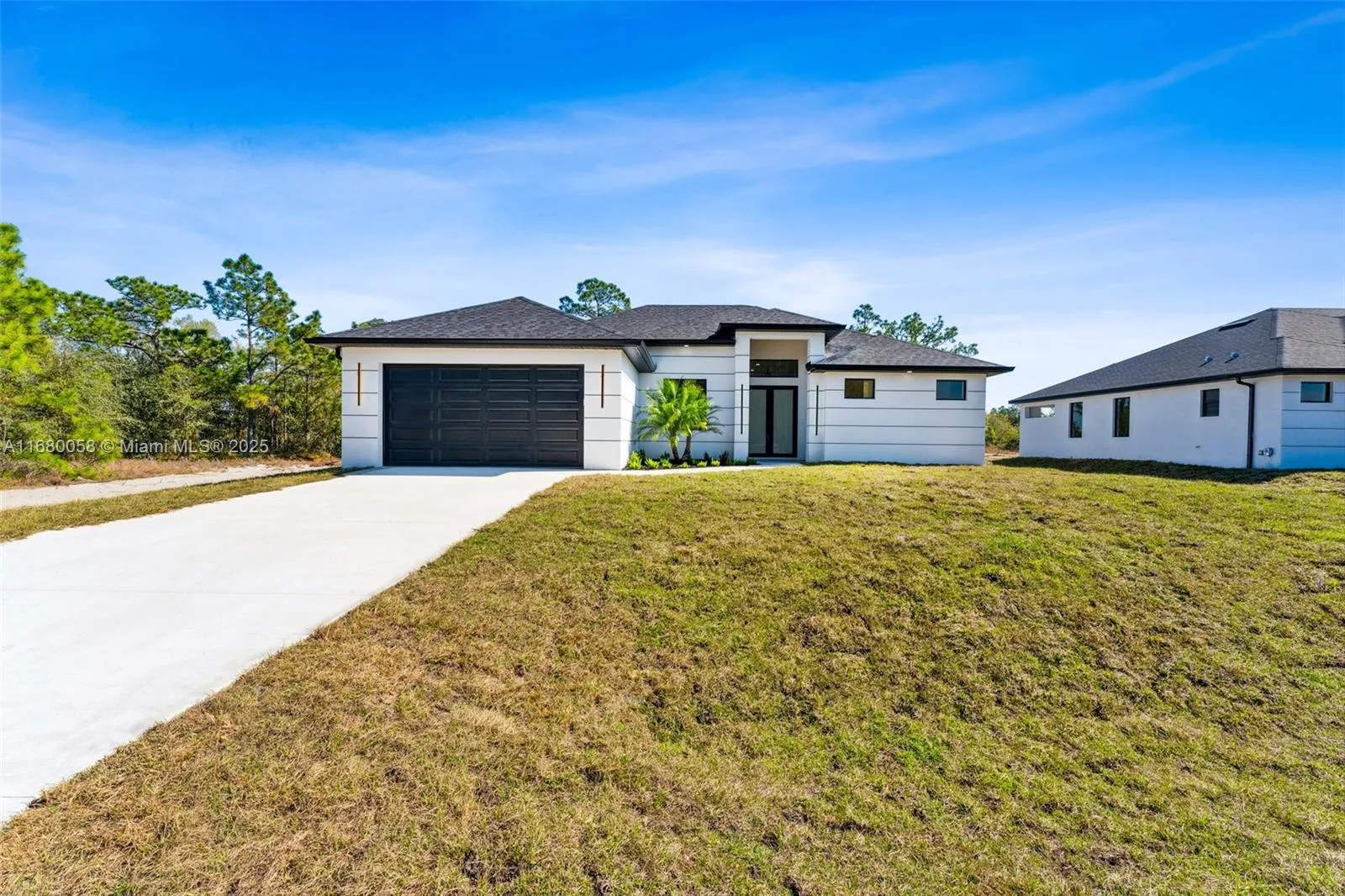 469 Long Ave, Lehigh Acres, FL 33974