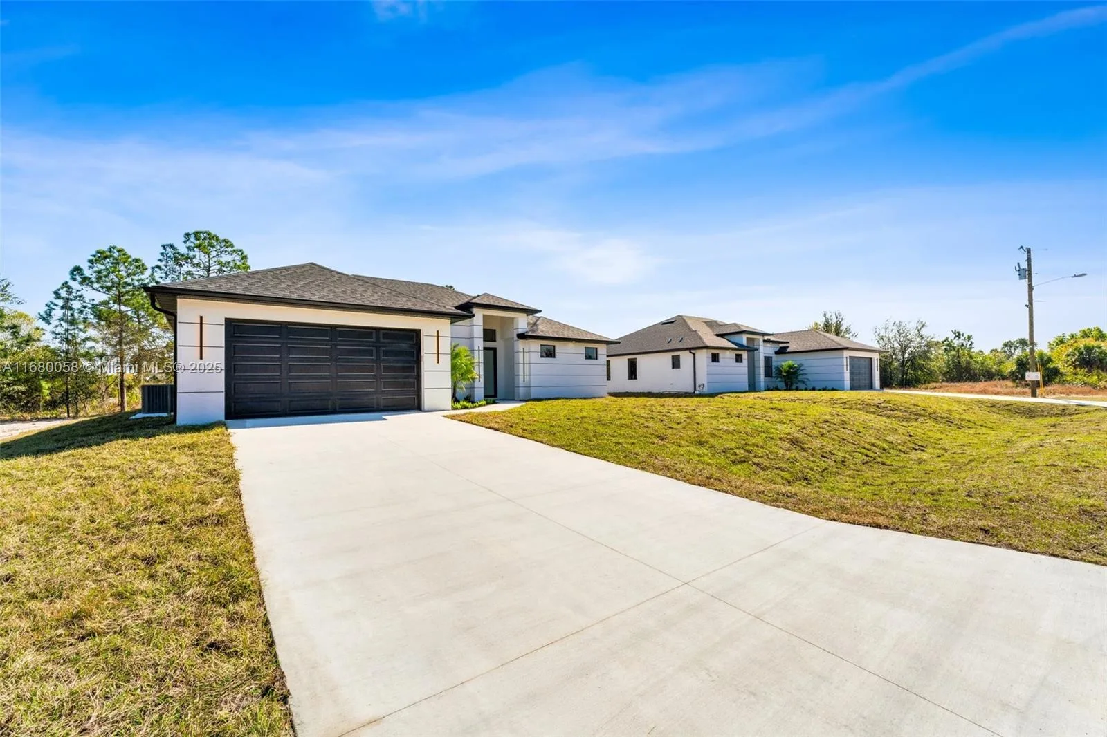 469 Long Ave, Lehigh Acres, FL 33974 photo 2