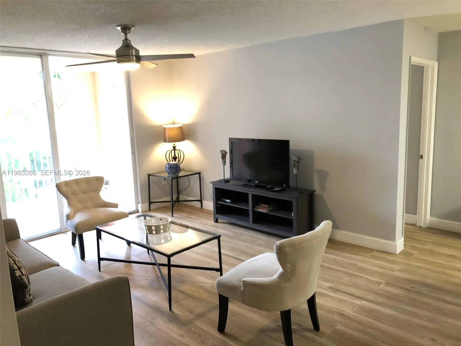 19801 E Country Club Dr # 4406, Aventura, FL 33180 photo 3