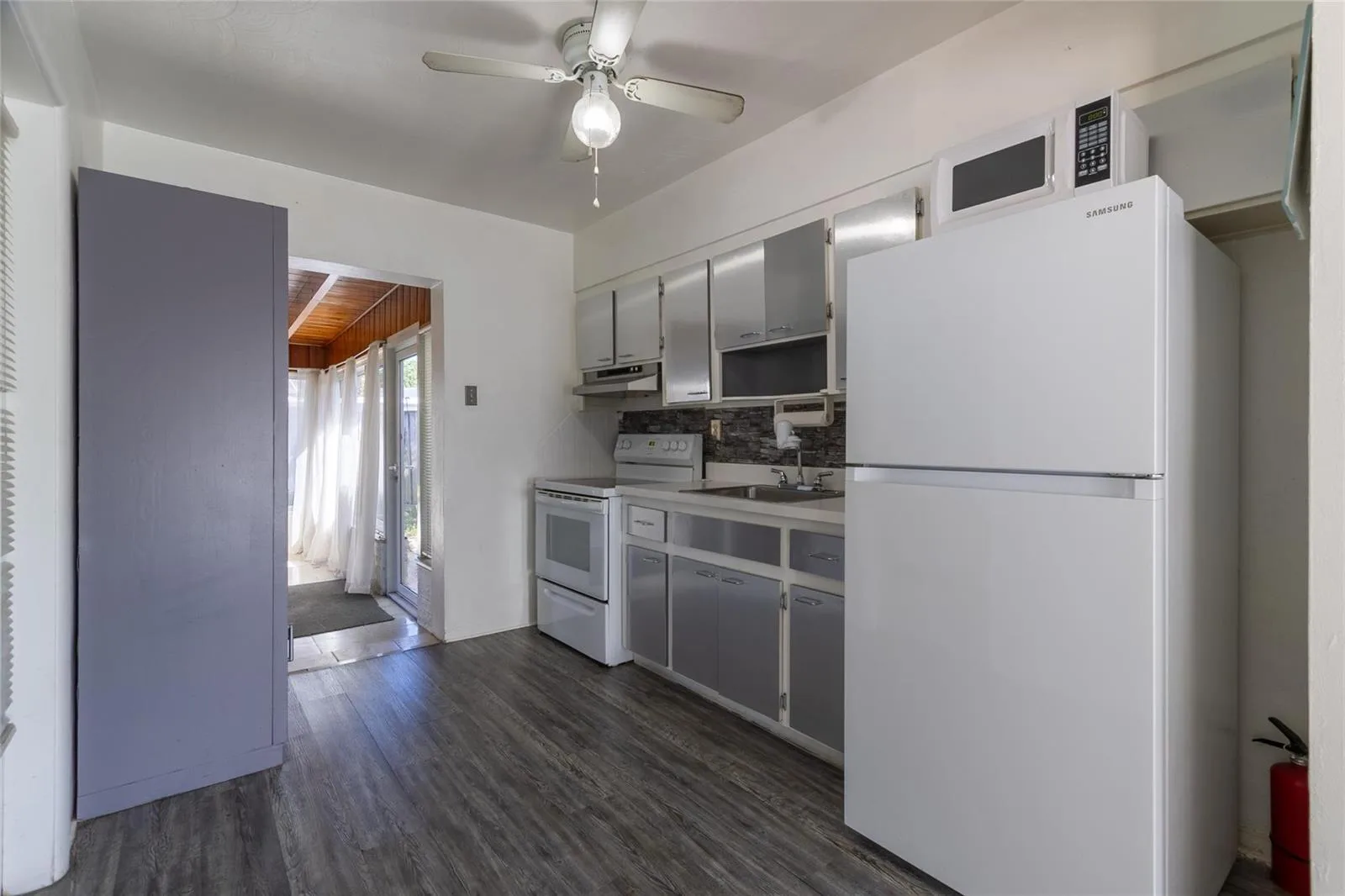 4720 N Andrews Avenue, Oakland Park, FL 33309 photo 8