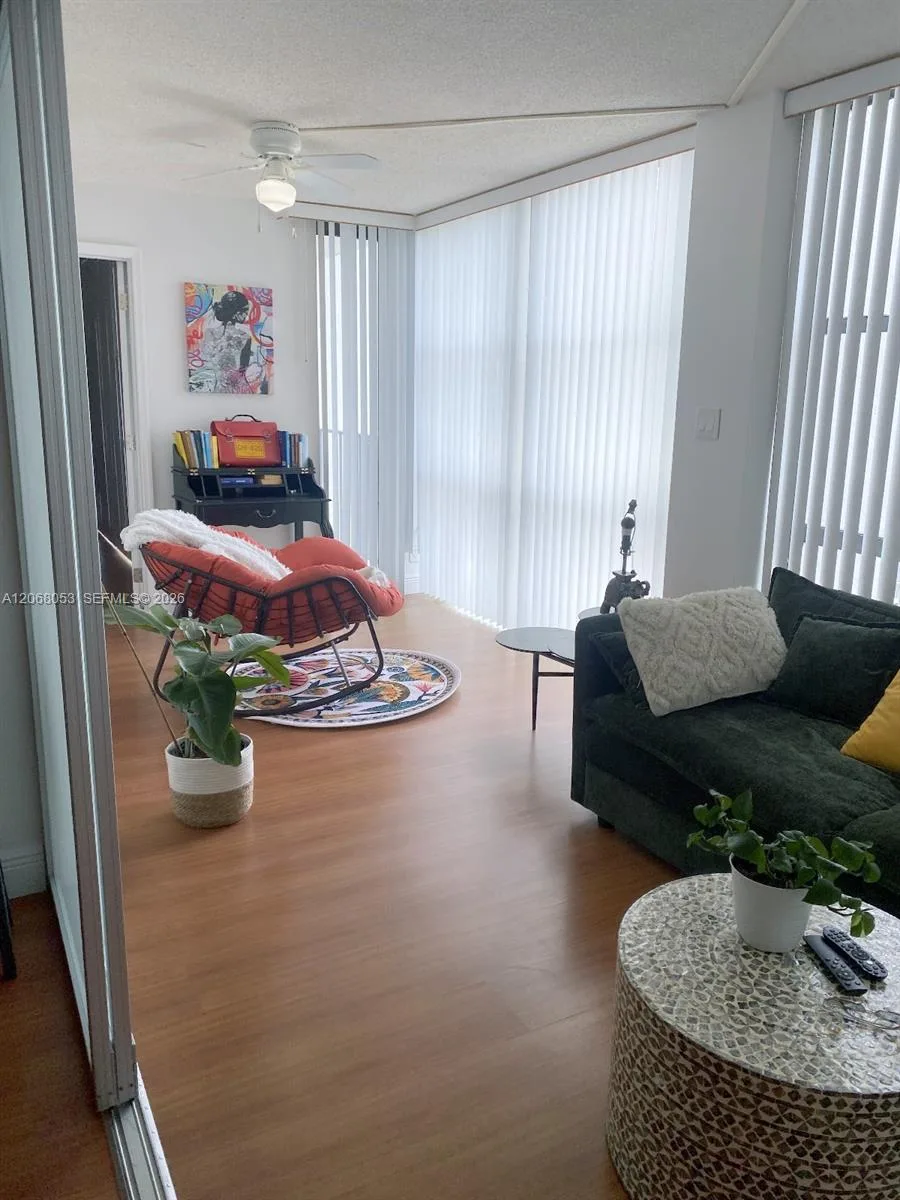 1000 Parkview Dr # 825, Hallandale Beach, FL 33009 photo 10
