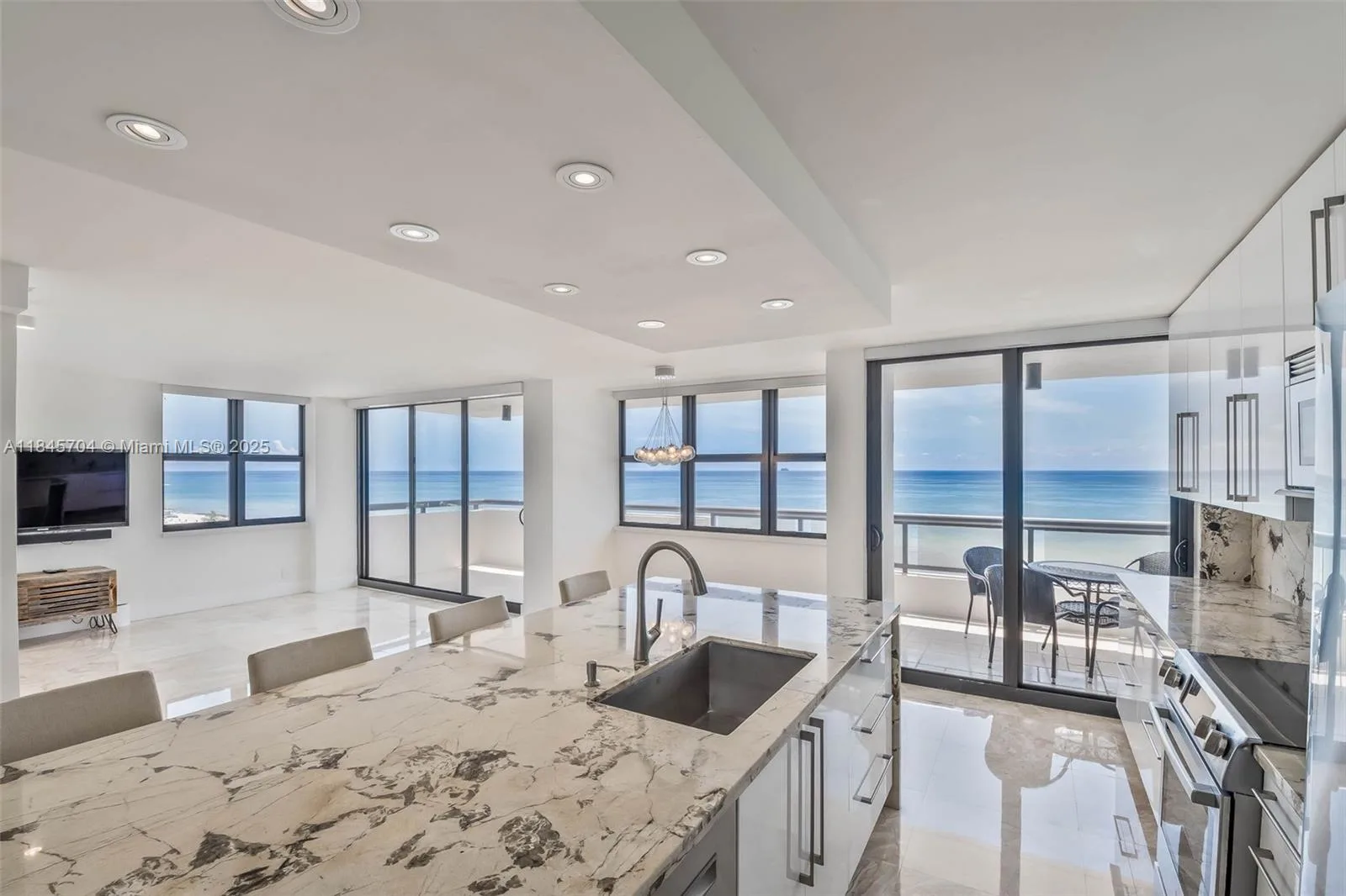 2555 Collins Ave # 1201, Miami Beach, FL 33140 photo 2