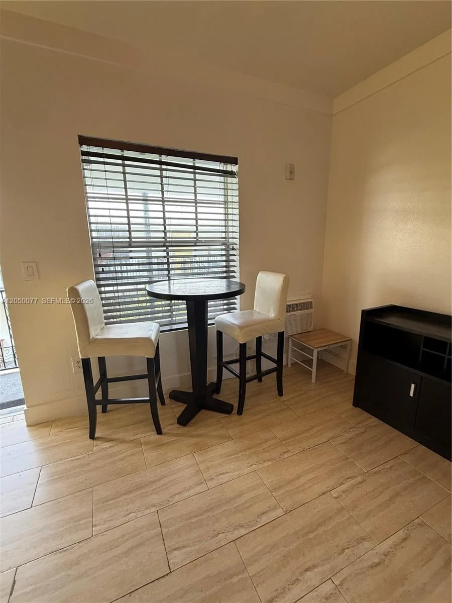 1330 Pennsylvania Ave # 303, Miami Beach, FL 33139 photo 3