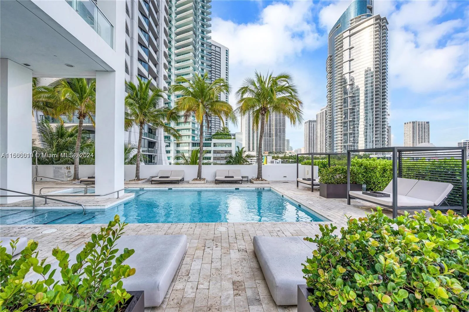 1040 Biscayne Blvd # 2607, Miami, FL 33132 photo 10