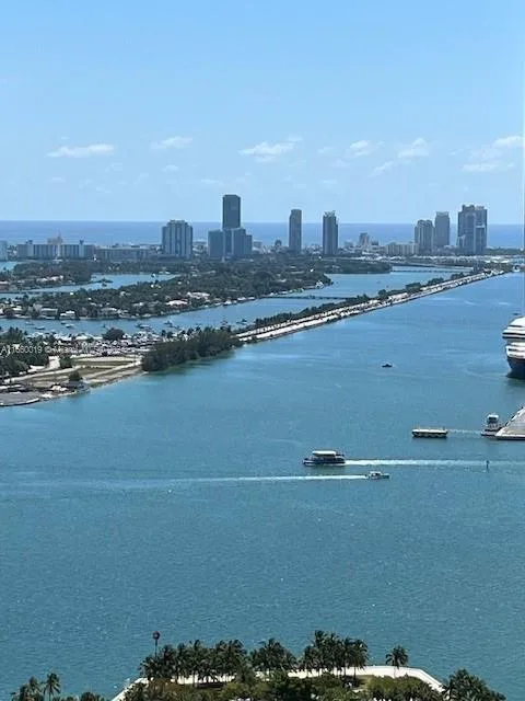 1040 Biscayne Blvd # 2607, Miami, FL 33132 photo 7