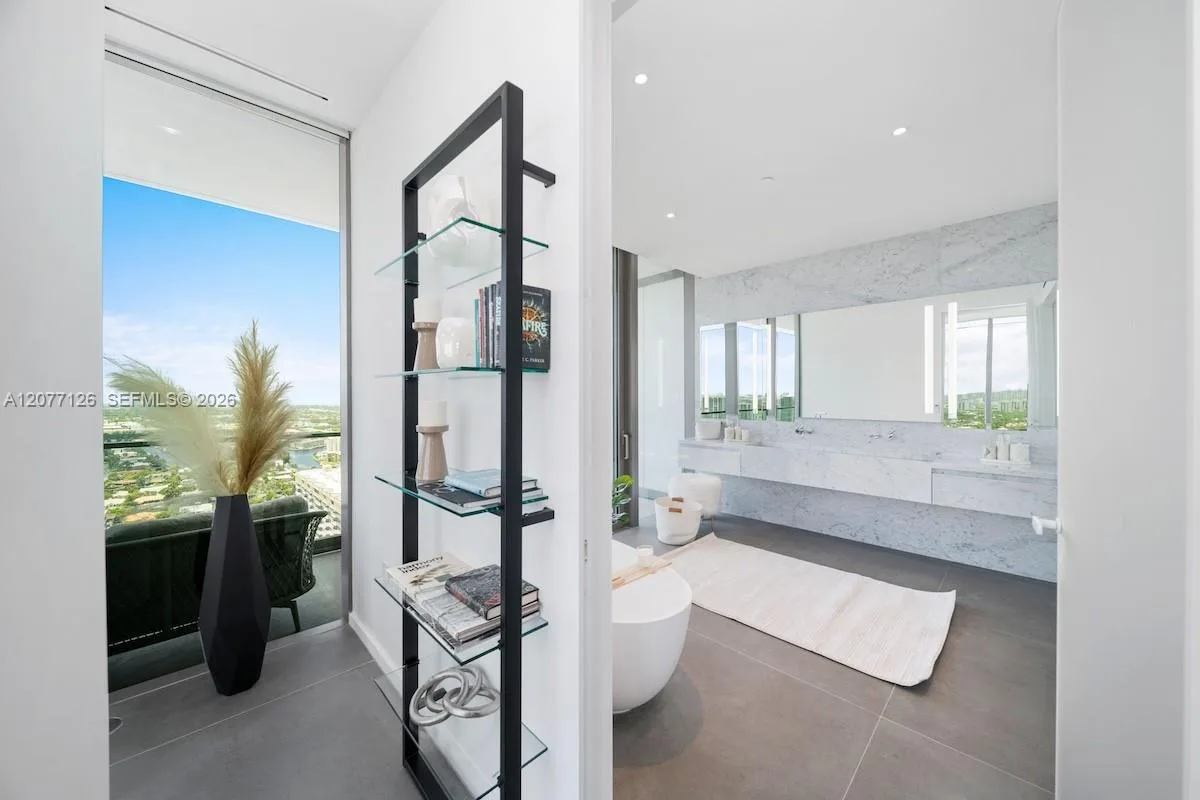 2000 S Ocean Dr # 31B, Hallandale Beach, FL 33009 photo 12