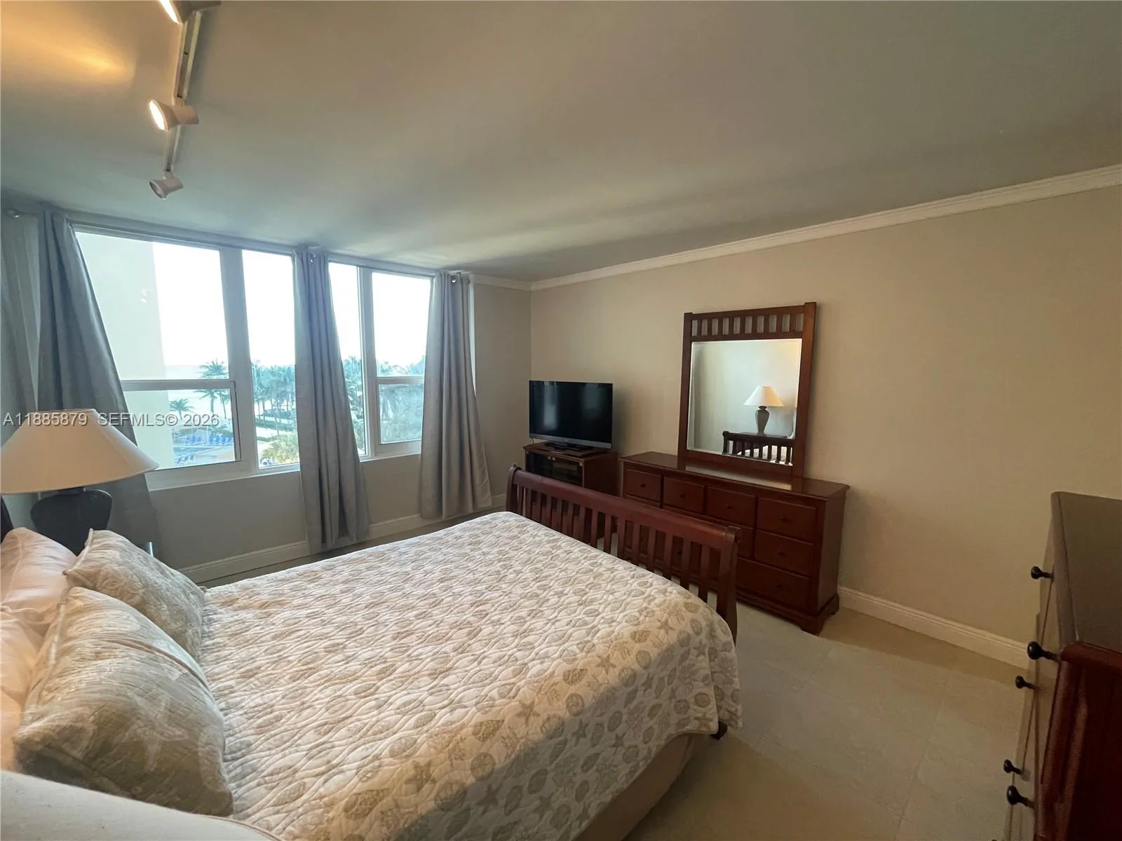 3505 S Ocean Dr # 420, Hollywood, FL 33019 photo 5