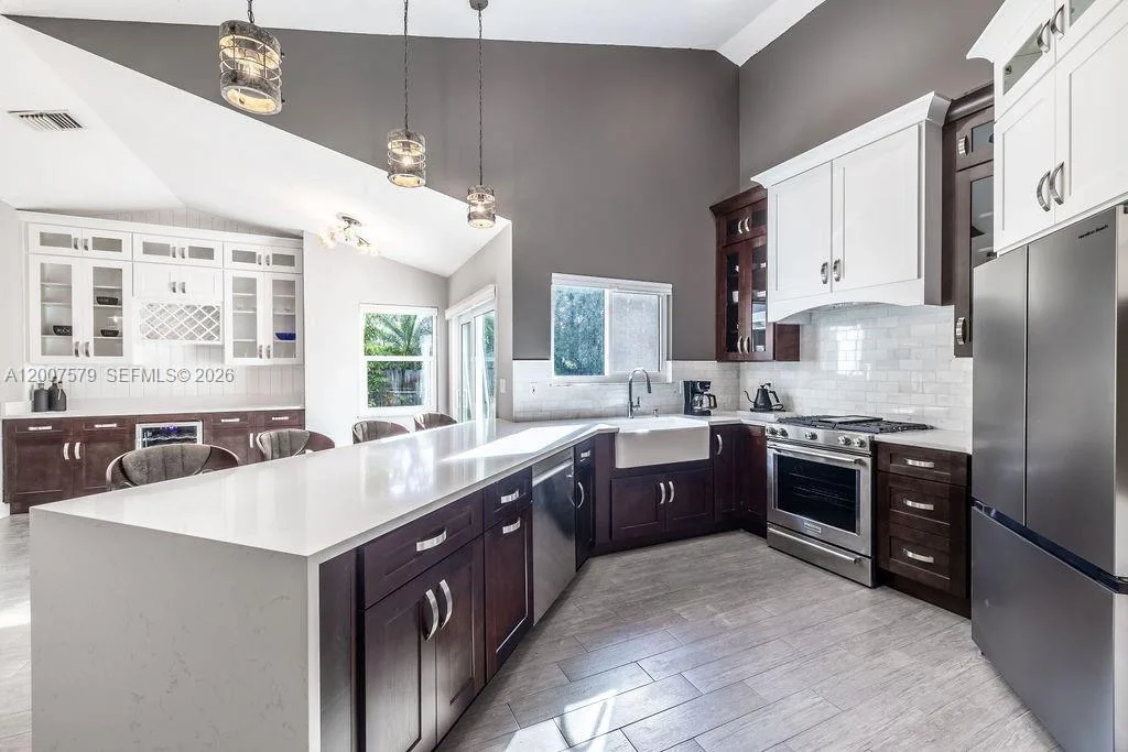9330 Seagrape Dr, Vero Beach, FL 32963 photo 3