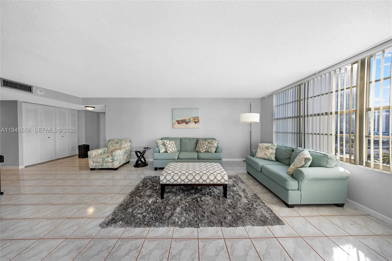 230 174th St # 1218, Sunny Isles Beach, FL 33160 photo 8