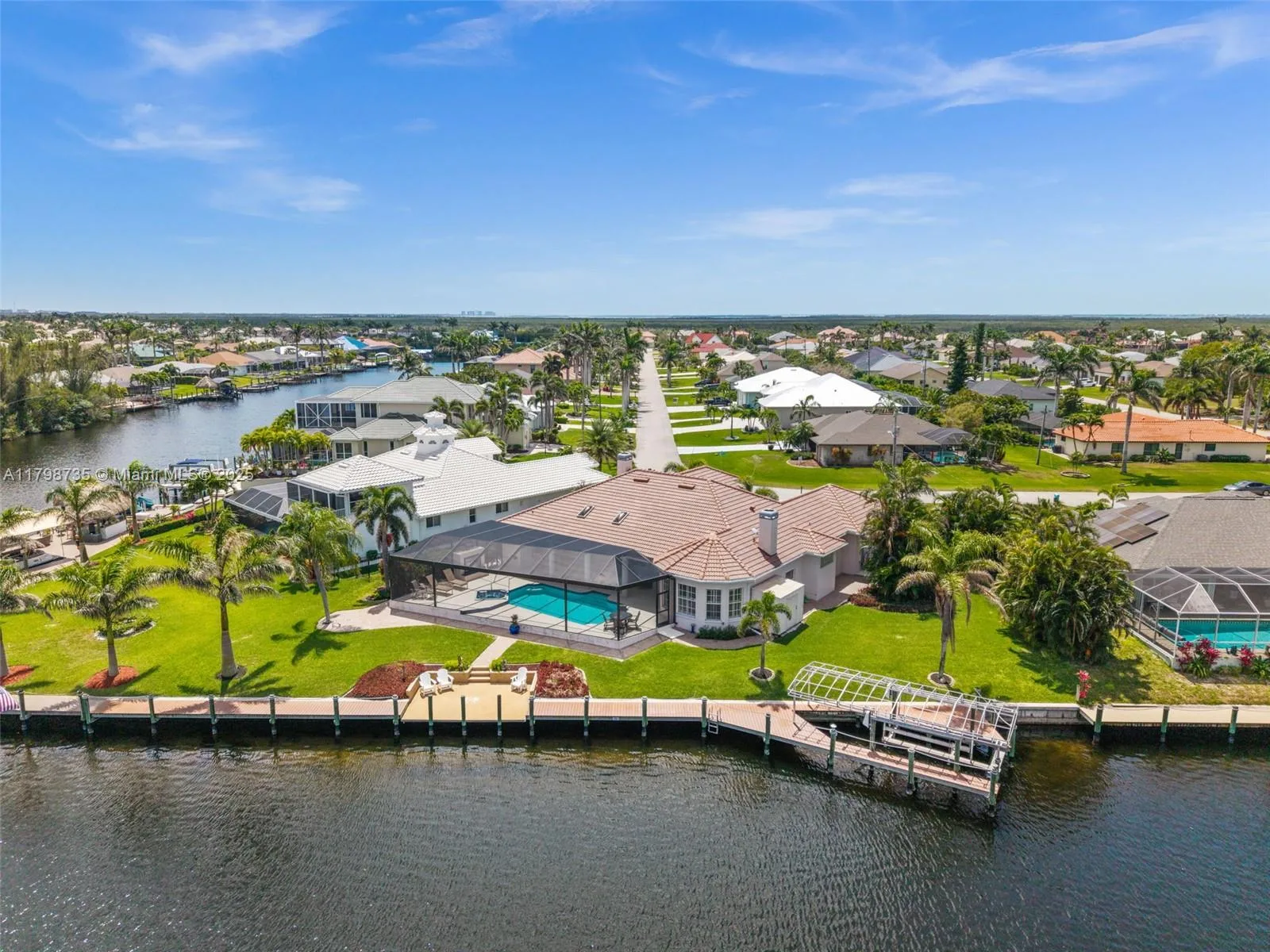 2501 SW 53rd TER, Cape Coral, FL 33914 photo 3